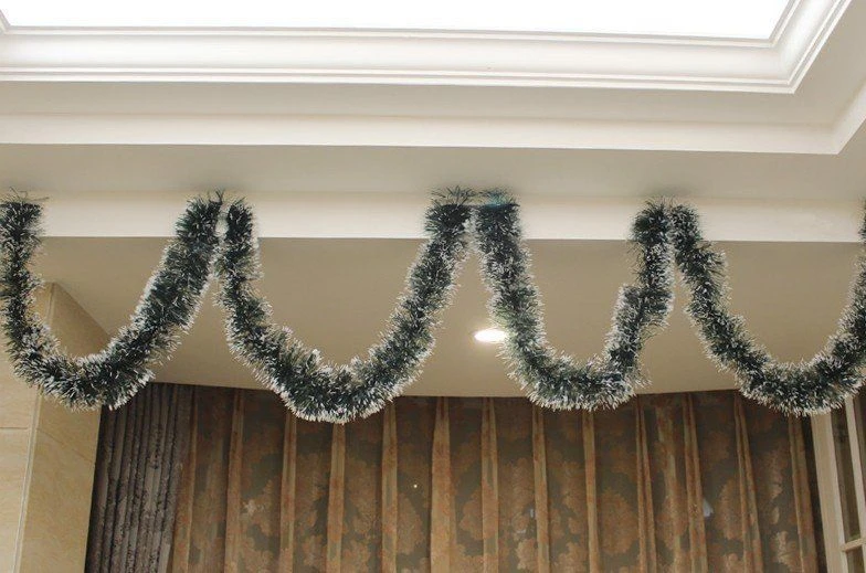 5x 2.5m Christmas Tinsel Xmas Garland Sparkly Snowflake Party Natural Home Décor, Snow Tips In Dark Green 3 5x 2.5m Christmas Tinsel Xmas Garland Sparkly Snowflake Party Natural Home Décor, Snow Tips In Dark Green